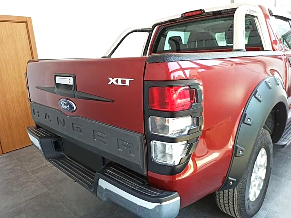 Ford Ranger Uyumlu 2012-2016 Arka Bagaj Açma Siyah