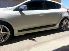 Renault Megane Uyumlu 3 Hatchback Yan Marşpiyel 2009-2015 Model Arası