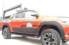 Toyota Hilux Uyumlu Çamurluk Kaplama Civatasız 2.5Cm Dodik Seti 2012 / 2019 Parça