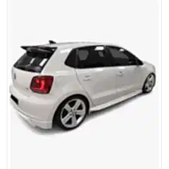 Volkswagen Polo (2010 - 2017) Arası Aero Yan Marşpiyel Seti (VAKUM) Parlak Siyah Boyalıdır