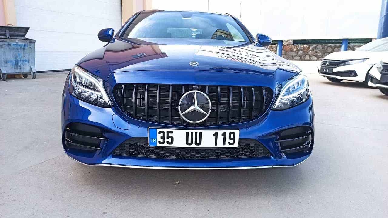 W205 2019+ Sis Uyumlu Kasları 4 Parça (Sis Bıçakları) (Piano Black)