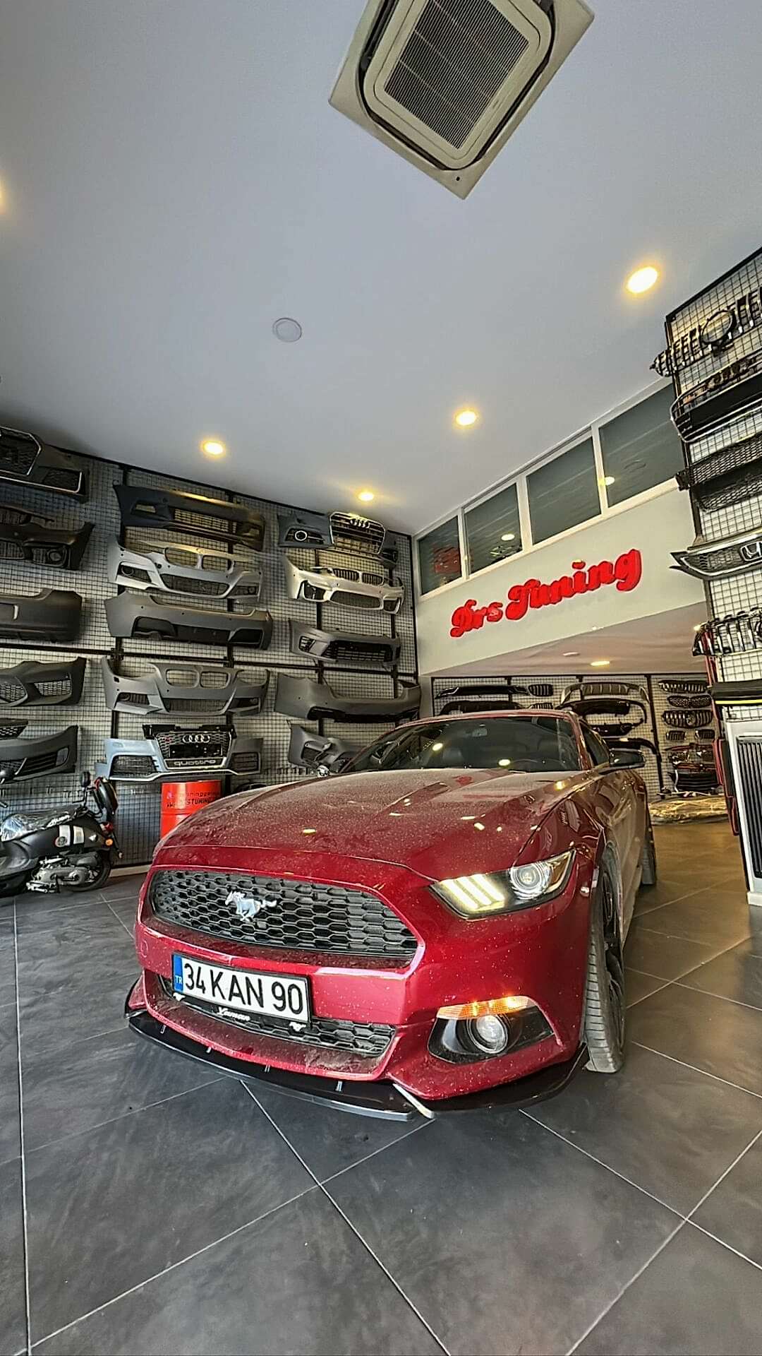 Mustang Normal Uyumlu Tampon Uyumlu ABS Ön Lip Parça